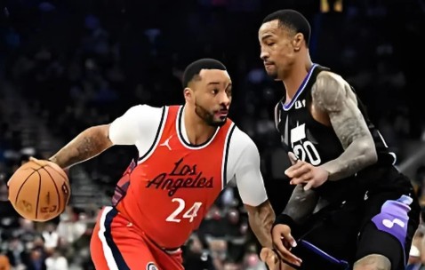 NG28- 帕纳辛奈科斯队 