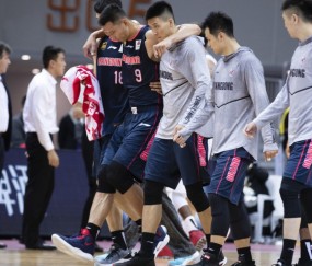 -包含Doinb赛事官方发布出色防守新规，RNG争议不断！的词条