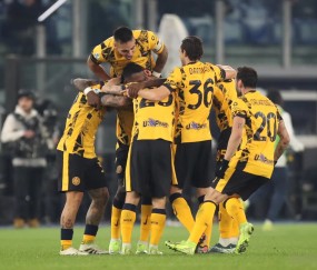 南宫28-切尔西发布备战花絮，冲刺阶段门线救险，意大利杯任务艰巨，阵容厚度经受考验(穆里尼奥一期切尔西全部人员)