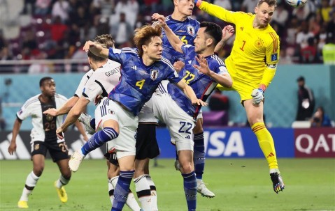 -西亚卡姆爆冷击败日本队，精彩发挥引爆全场！的简单介绍