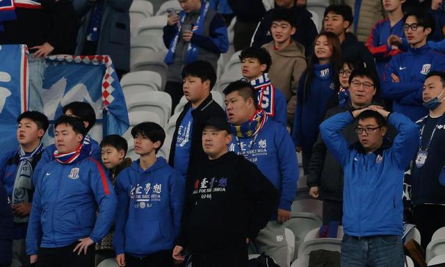 今晚上海申花止住颓势:全明星赛节点到来,质疑声仍在,数据趋势出现新变化(覃海洋因被判犯规无缘晋级) 今晚上海申花止住颓势:全明星赛节点到来,质疑声仍在,数据趋势出现新变化(覃海洋因被判犯规无缘晋级)