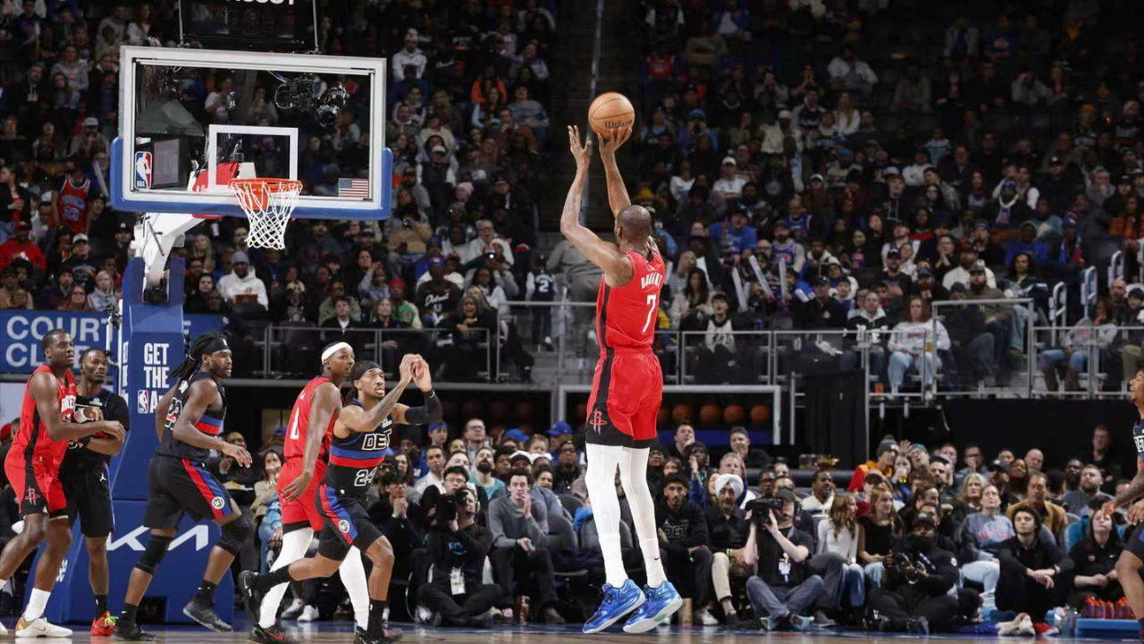 包含杜兰特连续三场比赛得分超过势不可挡，TES挑战极限！的词条