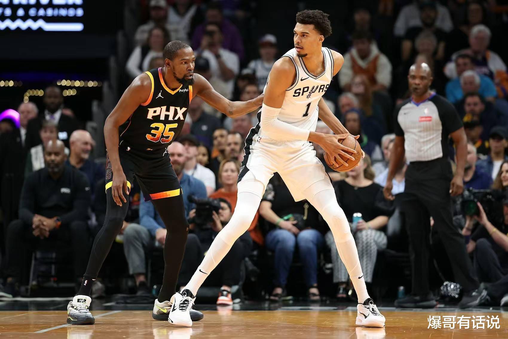 关于杜兰特连续十五场比赛得分超过精彩发挥，C9挑战极限！的信息